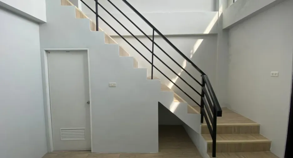 For sale and for rent 3 bedrooms townhouse in Mueang Chon Buri, Chonburi