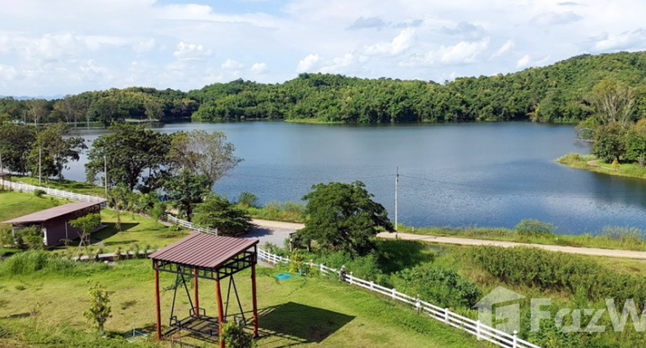 For sale 7 bedrooms villa in Den Chai, Phrae