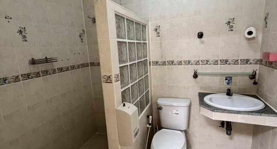 For sale studio house in Ban Bueng, Chonburi