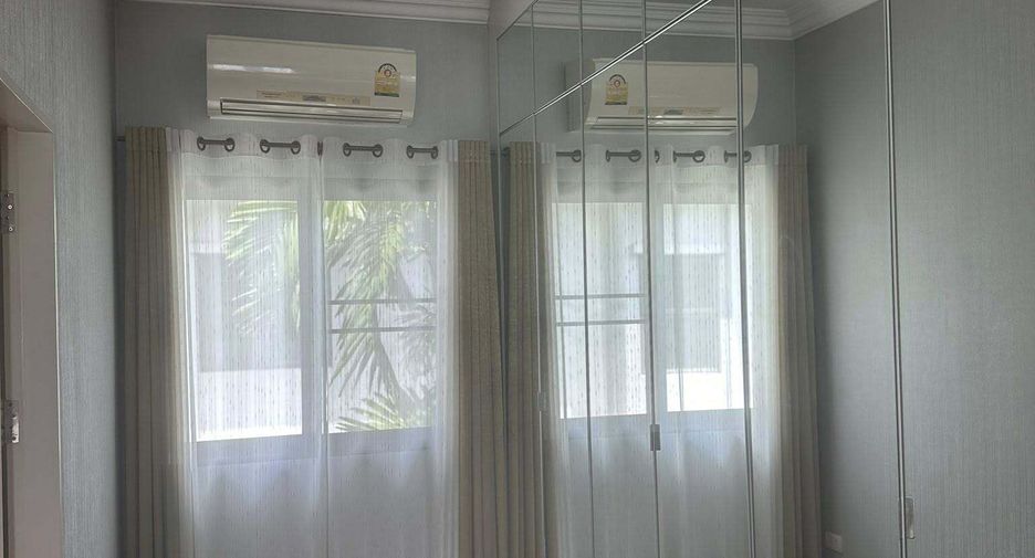 For rent 5 bedrooms house in Mueang Nonthaburi, Nonthaburi