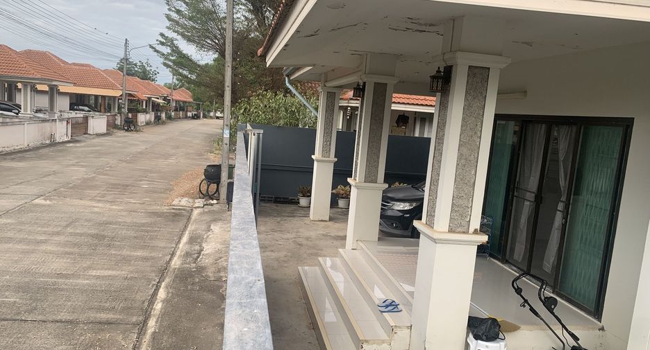 For sale 2 bedrooms house in Mueang Phitsanulok, Phitsanulok