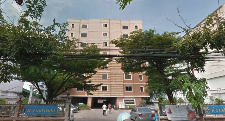 For sale 1 bed condo in Bangkok Yai, Bangkok