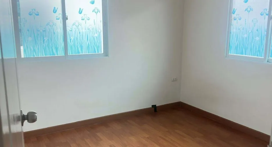 For sale and for rent 3 bedrooms house in Bang Kruai, Nonthaburi