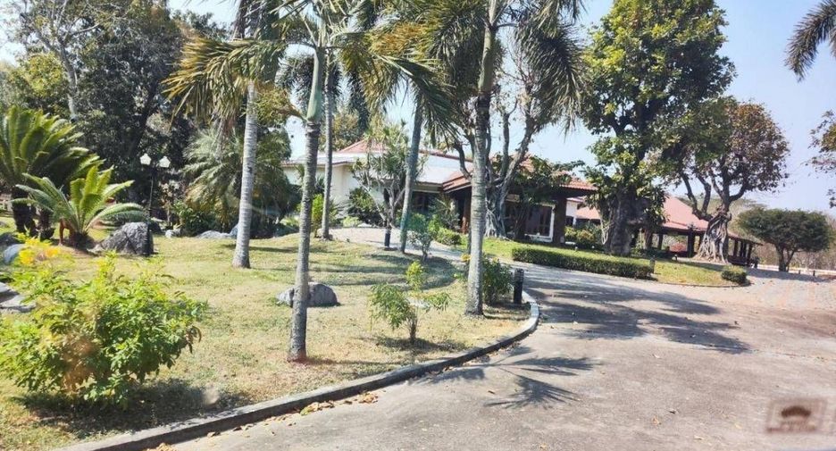 Villa zum Kauf mit 12 Zimmer in Pak Chong, Nakhon Ratchasima