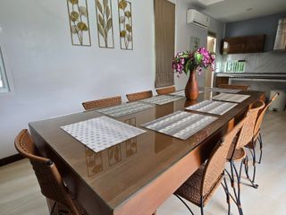 Villa en alquiler de 4 habitaciones en Mueang Phuket, Phuket