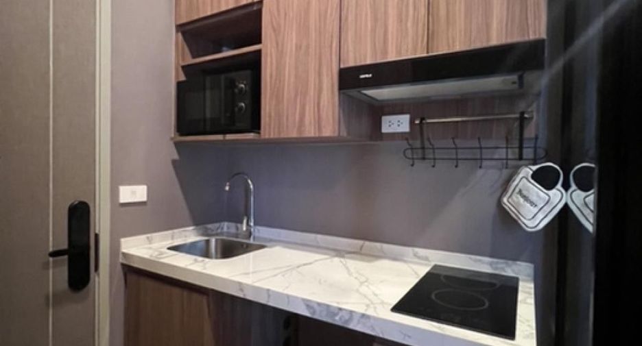 For sale 1 bed condo in Khan Na Yao, Bangkok