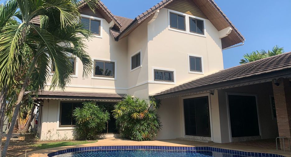Villa en venta y en alquiler de 4 habitaciones en Mueang Phuket, Phuket
