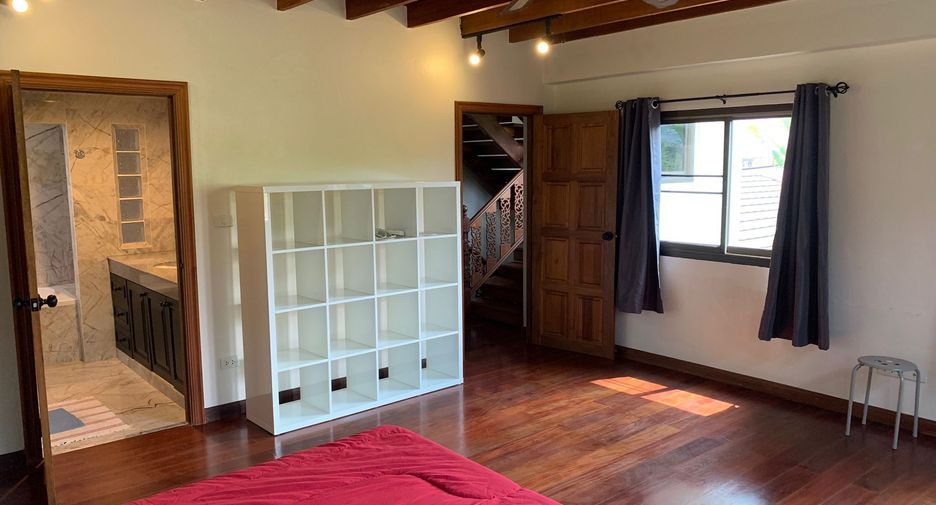 Villa en venta y en alquiler de 4 habitaciones en Mueang Phuket, Phuket