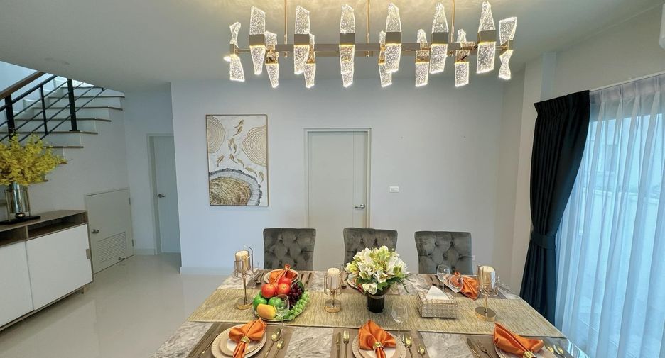 À vendre et à louer 4 chambres maison à Bang Phli, Samut Prakan