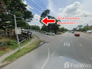Casa adosada en venta de 5 habitaciones en Thanyaburi, Pathum Thani