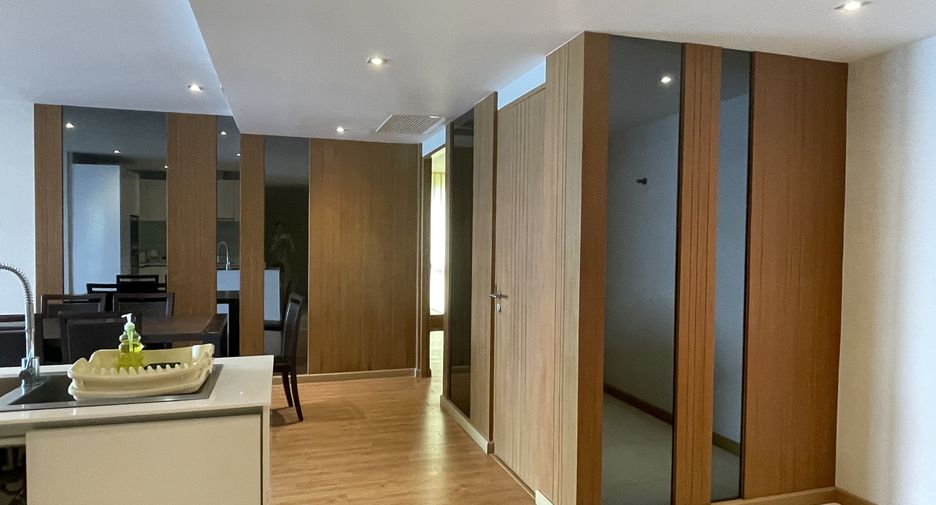 For rent 3 bedrooms condo in Kathu, Phuket
