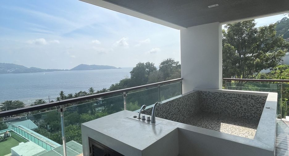 For rent 3 bedrooms condo in Kathu, Phuket