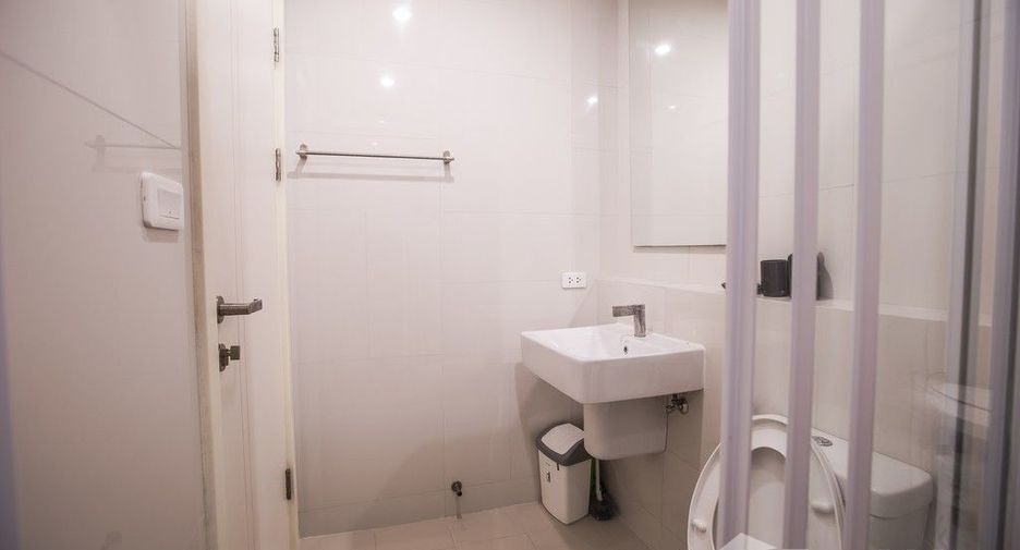 For sale 1 bed condo in Mueang Phuket, Phuket