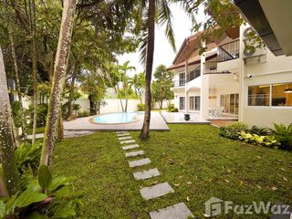 À louer 5 chambres villa à Mueang Phuket, Phuket