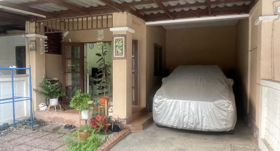 Reihenhaus zum Kauf mit 3 Zimmer in Mueang Saraburi, Saraburi