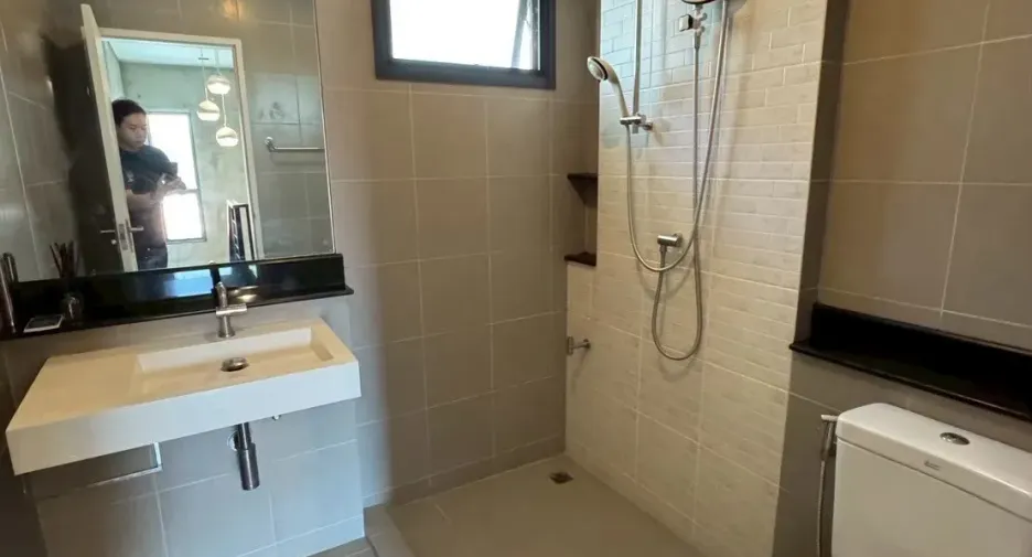 出租 3 卧室 独立屋 在 Mueang Pathum Thani, Pathum Thani