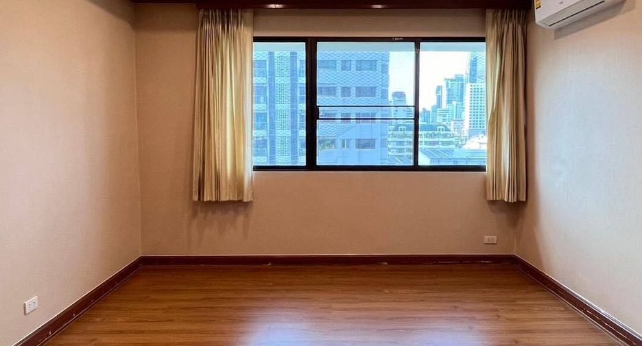 À vendre 4 chambres condo à Watthana, Bangkok