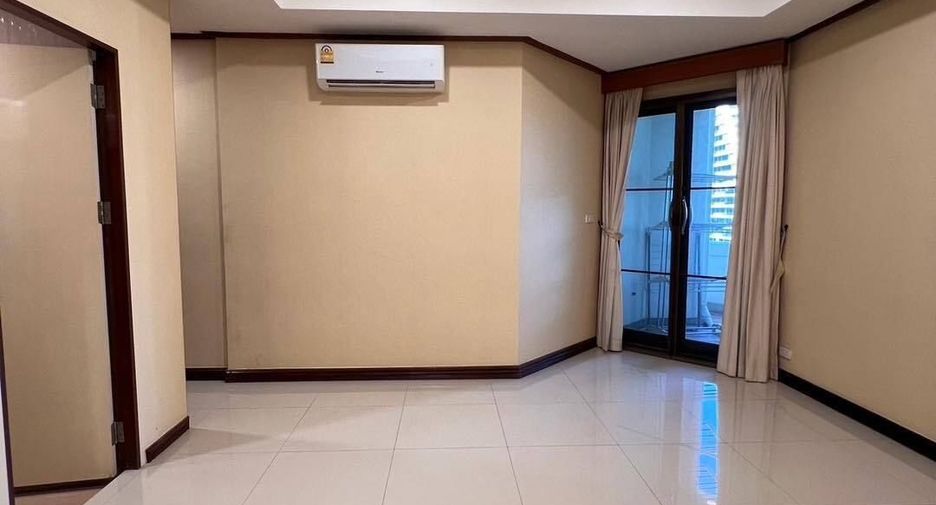 À vendre 4 chambres condo à Watthana, Bangkok