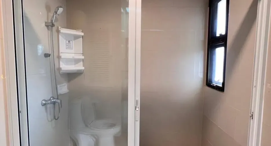 À vendre 4 chambres condo à Watthana, Bangkok