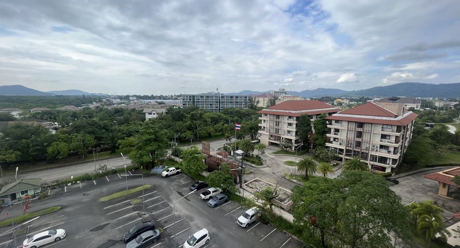 For rent 2 bedrooms apartment in Mueang Phuket, Phuket