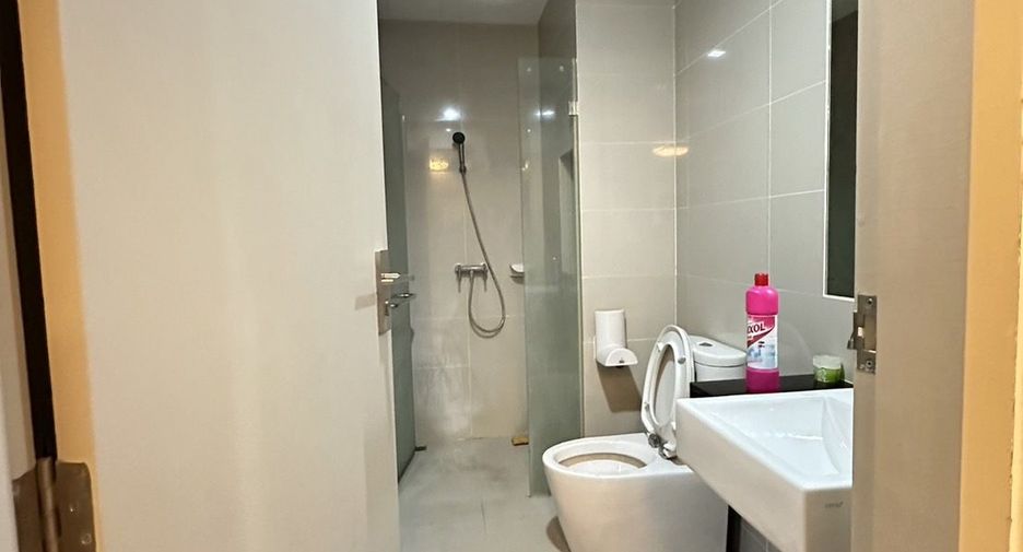 Condo en venta y en alquiler de 2 habitaciones en Bang Na, Bangkok