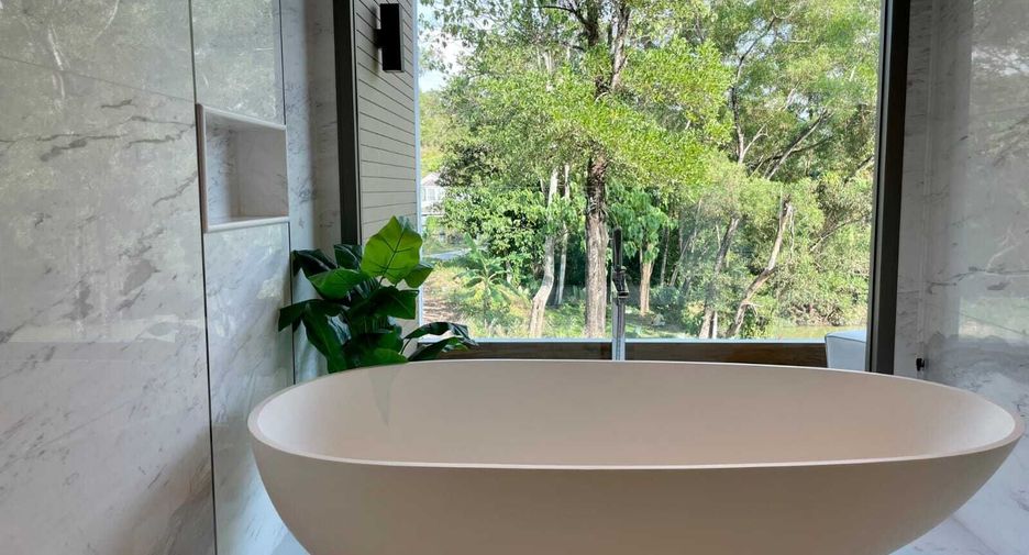 Villa en alquiler de 4 habitaciones en Mueang Phuket, Phuket