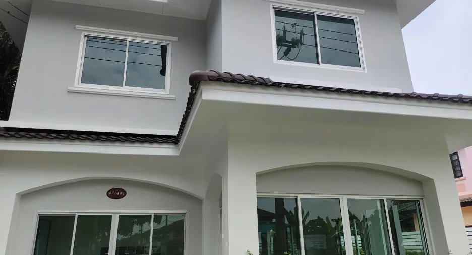 For sale and for rent 4 bedrooms house in Khlong Sam Wa, Bangkok