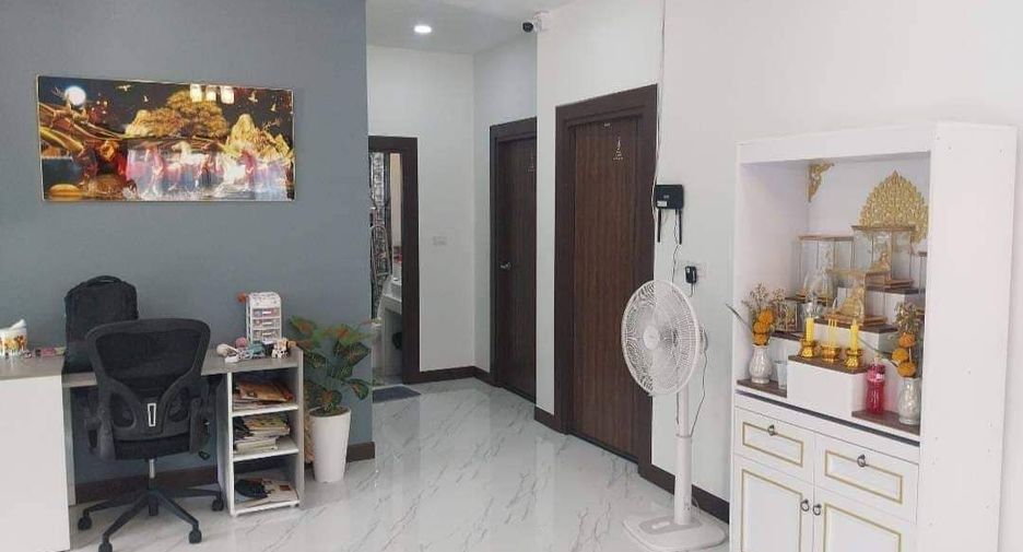 For sale 3 bedrooms house in Mae Sot, Tak