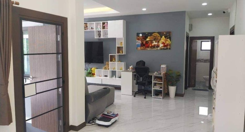 For sale 3 bedrooms house in Mae Sot, Tak