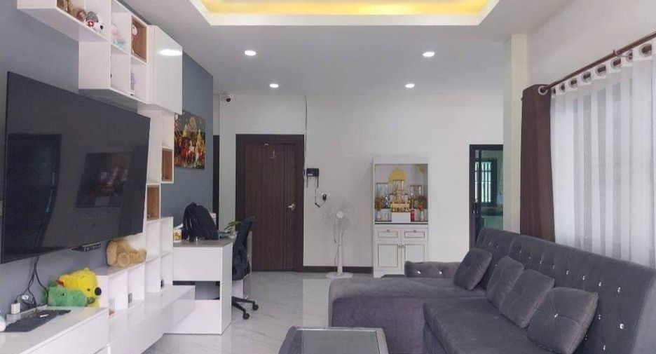 For sale 3 bedrooms house in Mae Sot, Tak