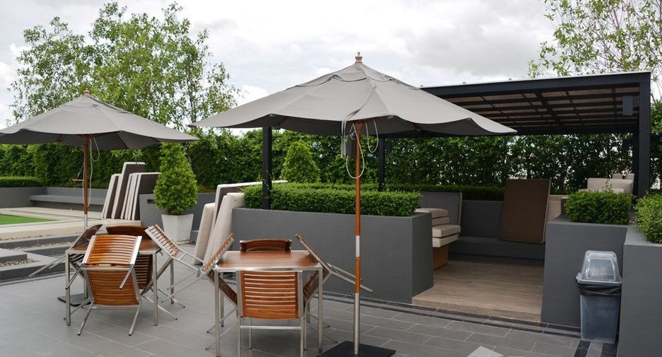 Condo en venta de 2 habitaciones en Yan Nawa, Bangkok