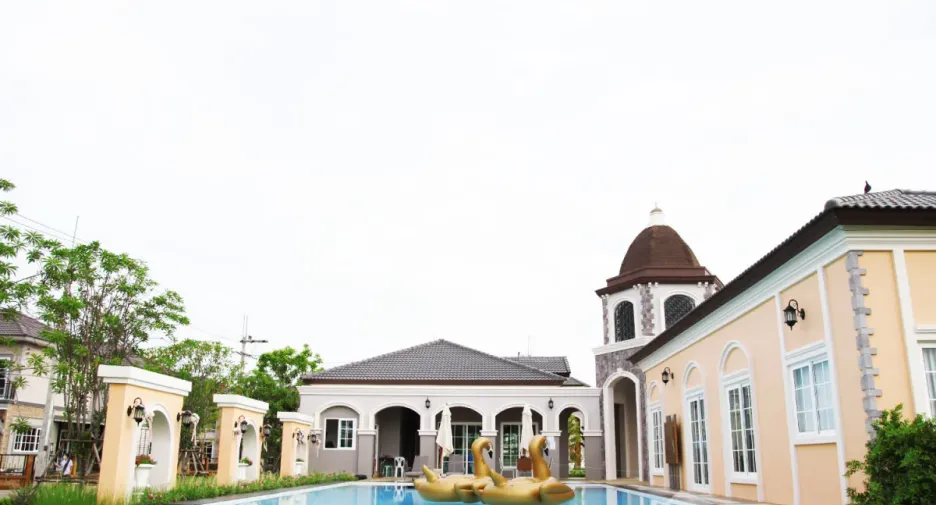 For sale 4 bedrooms house in Mueang Samut Sakhon, Samut Sakhon