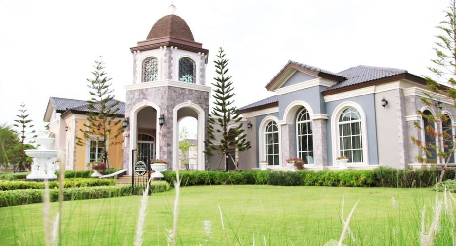 For sale 4 bedrooms house in Mueang Samut Sakhon, Samut Sakhon