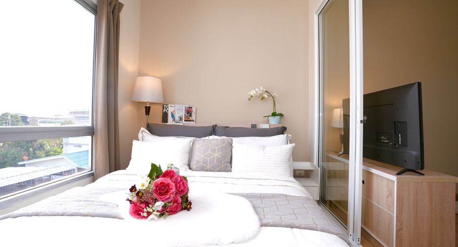 For sale 1 bed condo in Wang Thonglang, Bangkok