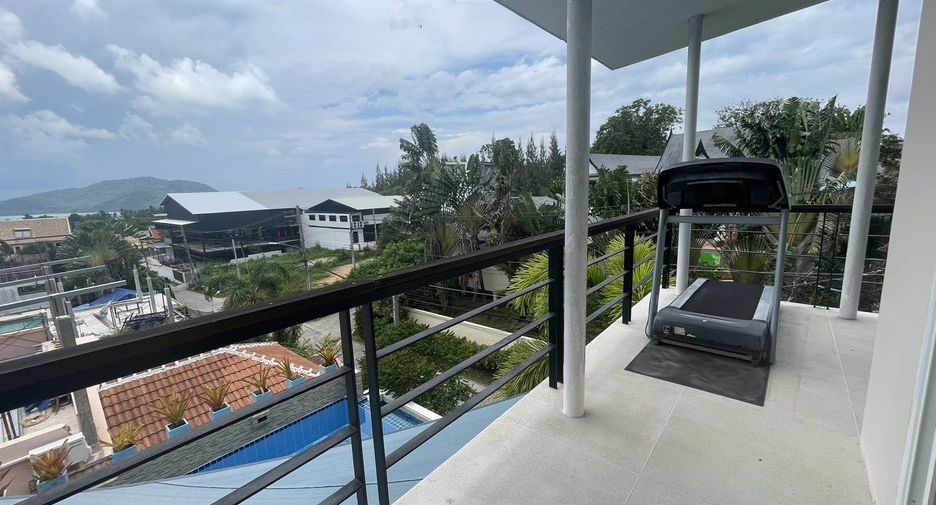 For rent 3 bedrooms villa in Mueang Phuket, Phuket