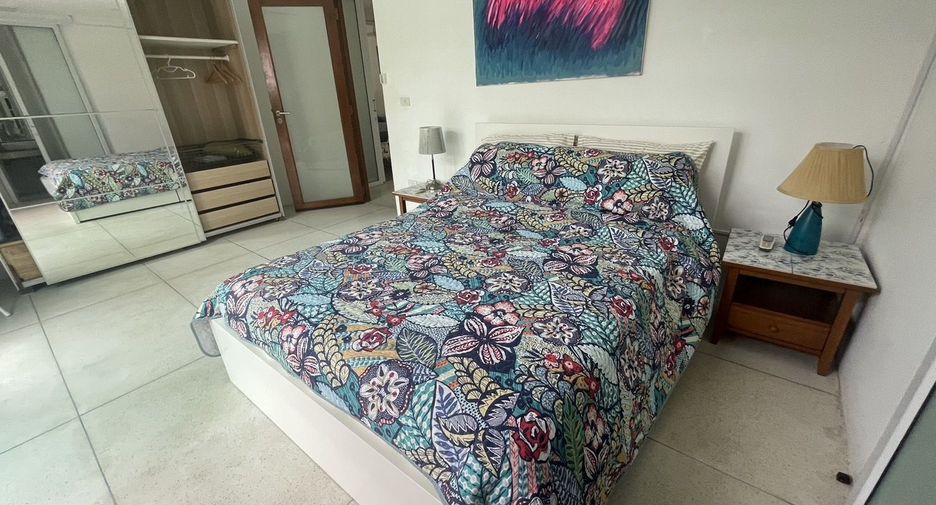 For rent 3 bedrooms villa in Mueang Phuket, Phuket