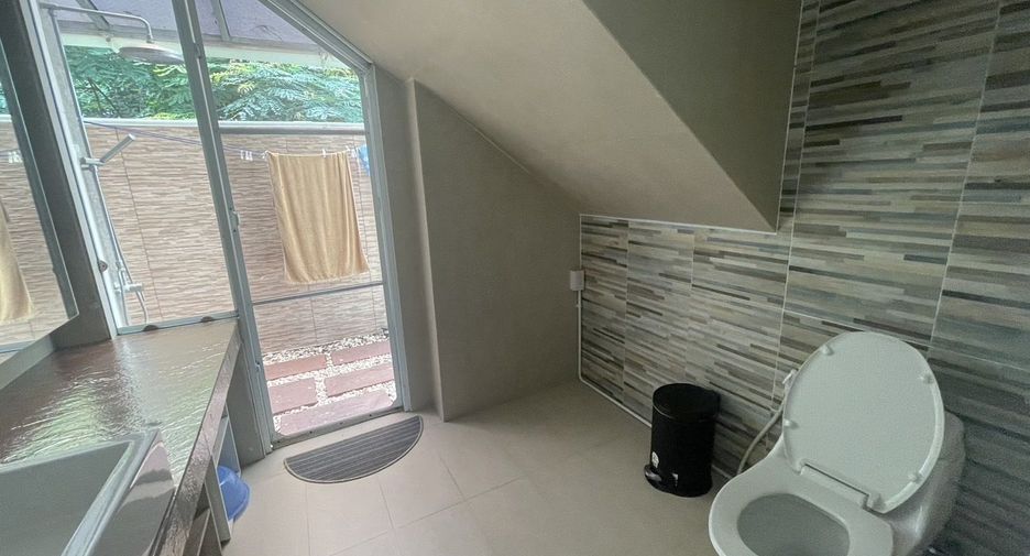 For rent 3 bedrooms villa in Mueang Phuket, Phuket