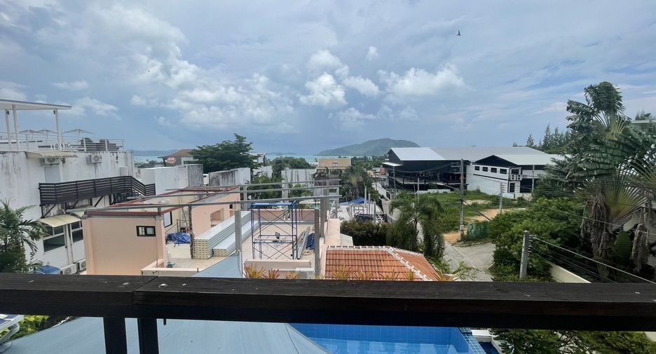 For rent 3 bedrooms villa in Mueang Phuket, Phuket