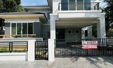 出售 5 卧室 独立屋 在 Mueang Samut Sakhon, Samut Sakhon