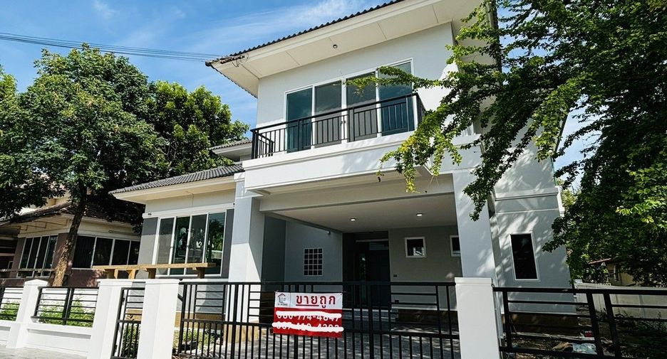 For sale 5 bedrooms house in Mueang Samut Sakhon, Samut Sakhon