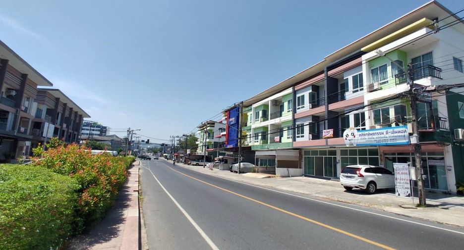 For sale 3 bedrooms retail Space in Mueang Phuket, Phuket