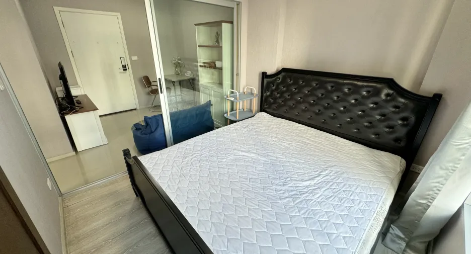 For sale 1 bed condo in Mueang Udon Thani, Udon Thani
