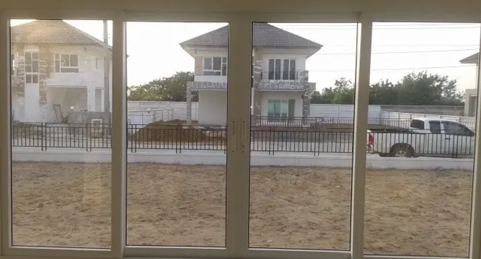 For sale 3 bedrooms house in Nong Chok, Bangkok