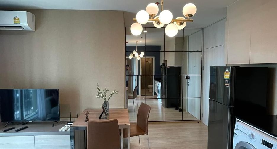À vendre et à louer 2 chambres condo à Huai Khwang, Bangkok