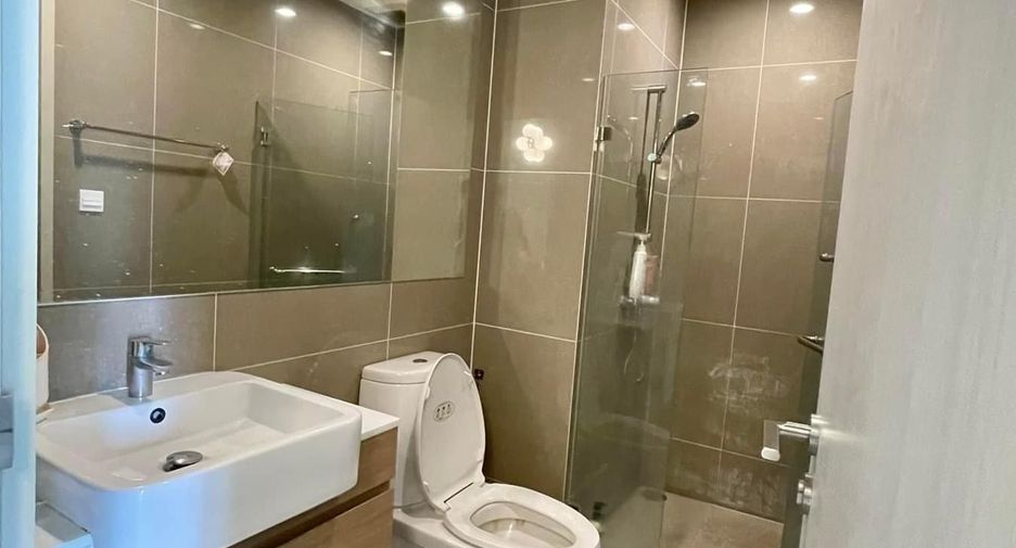 À vendre et à louer 2 chambres condo à Huai Khwang, Bangkok