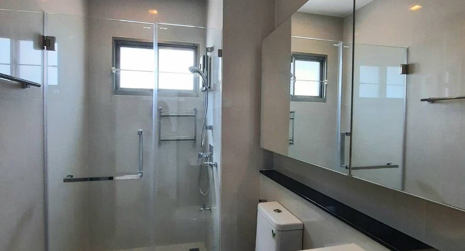 Продажа 4 спальни дом в Pak Kret, Нонтабури