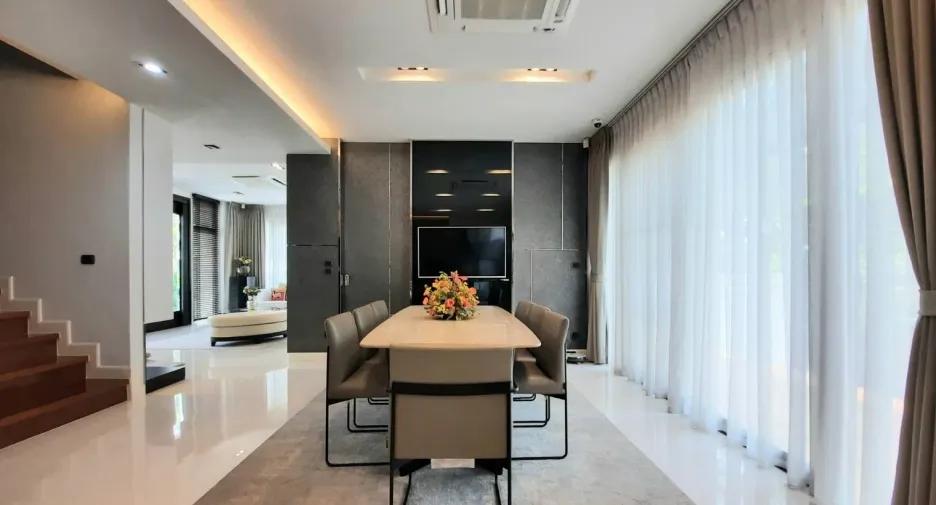 À vendre 4 chambres maison à Pak Kret, Nonthaburi