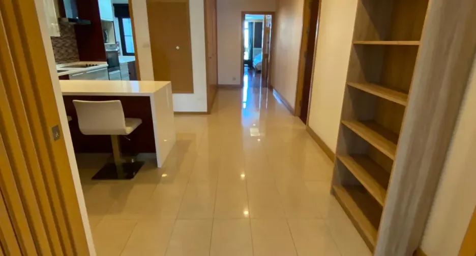 For sale and for rent 2 bedrooms condo in Watthana, Bangkok
