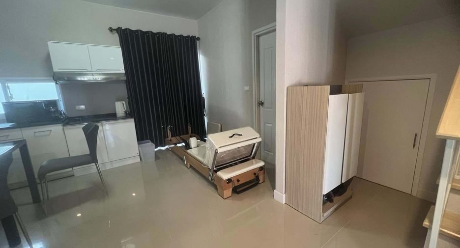 For sale and for rent 3 bedrooms townhouse in Bang Phli, Samut Prakan