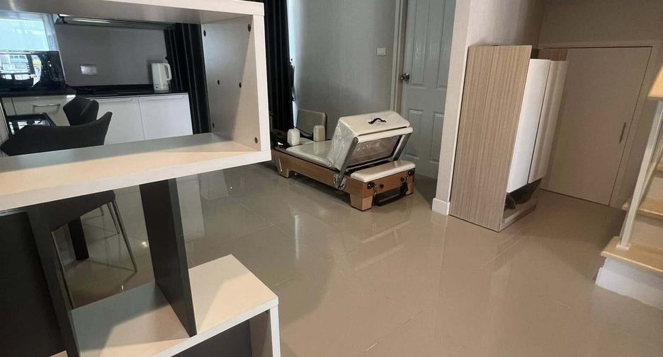 For sale and for rent 3 bedrooms townhouse in Bang Phli, Samut Prakan